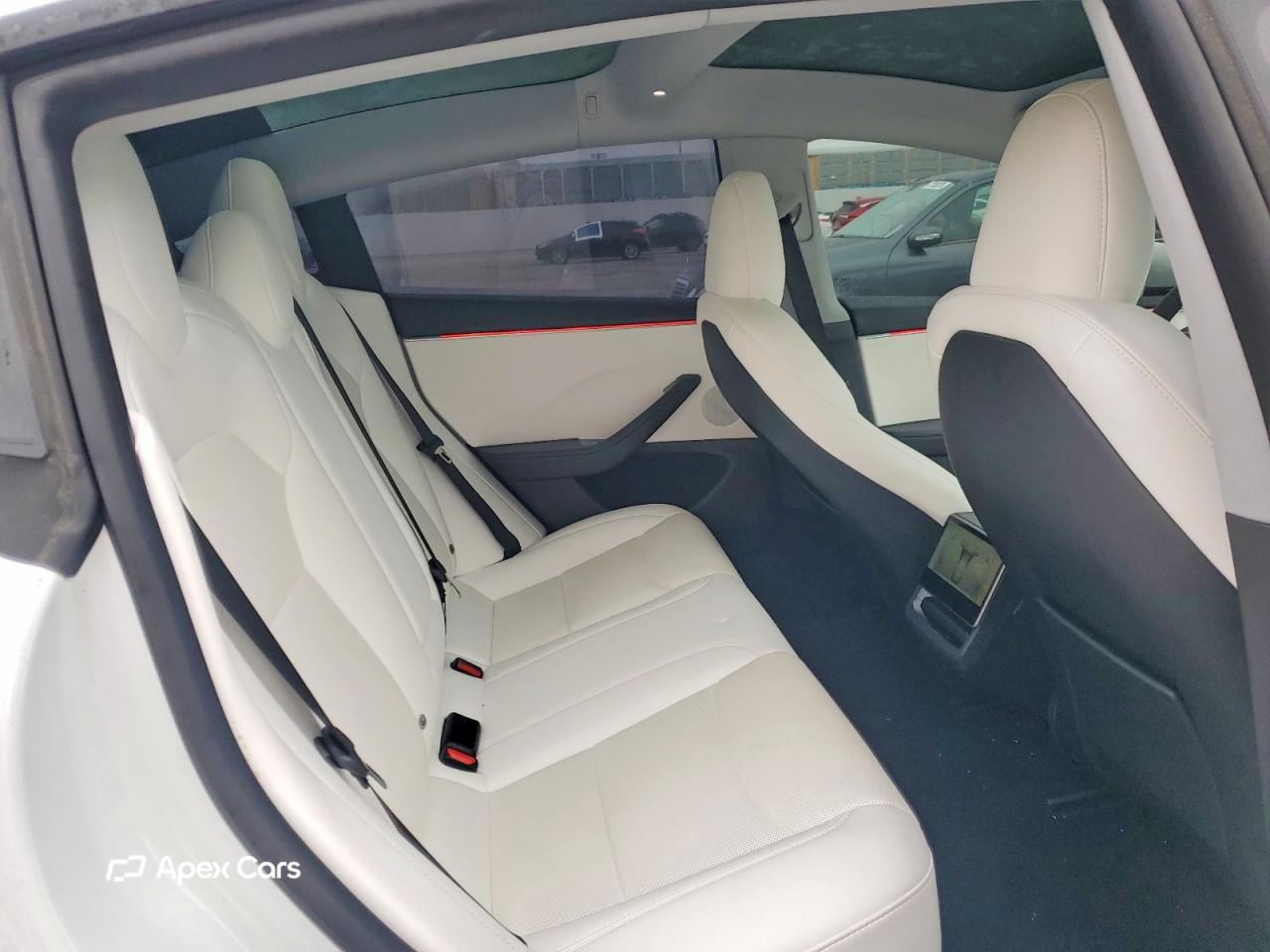 Tesla Model 3 2025