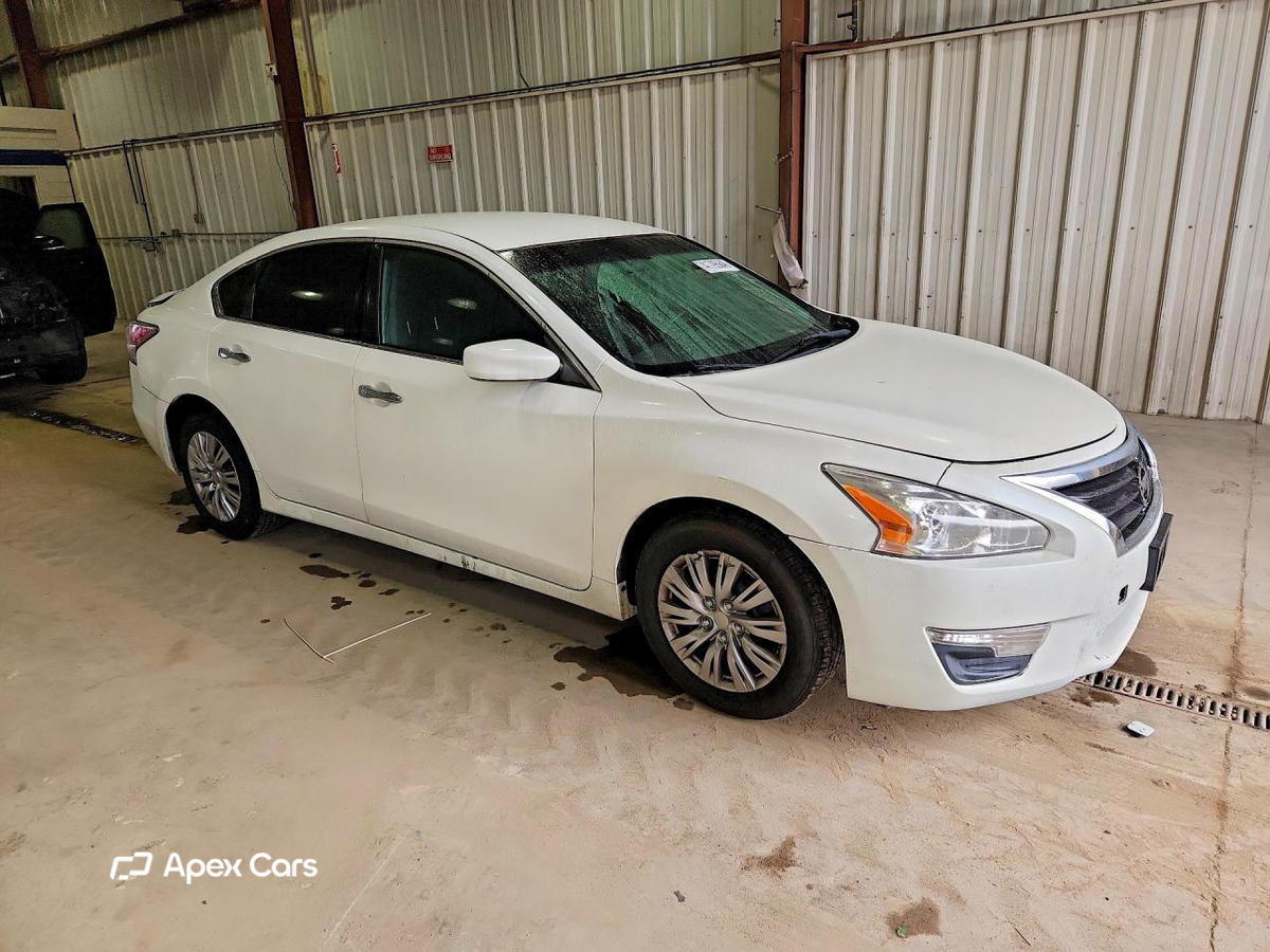 Nissan Altima 2015