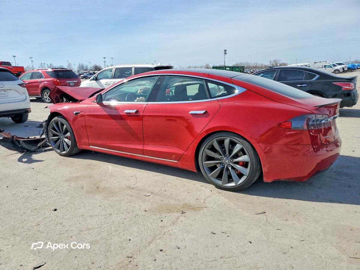 Tesla Model S 2016