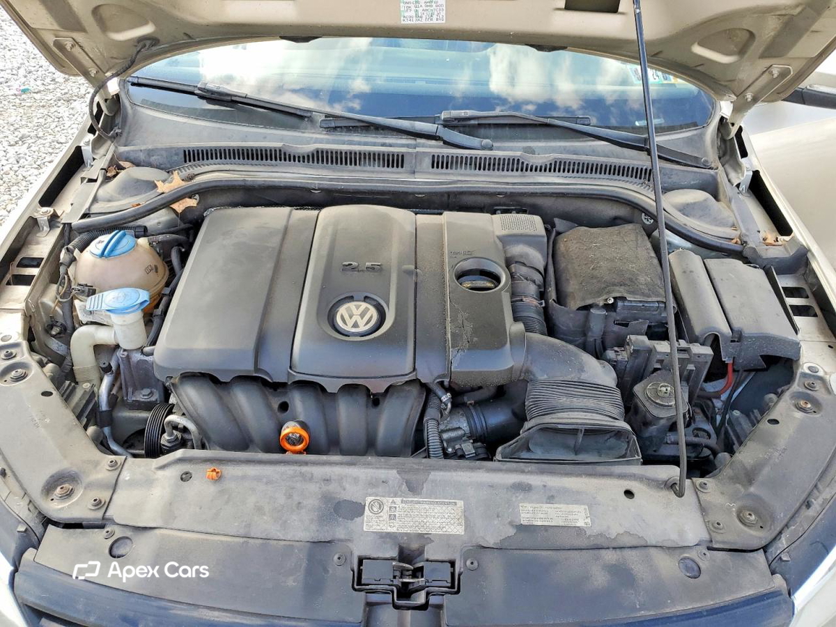 Volkswagen Jetta 2013