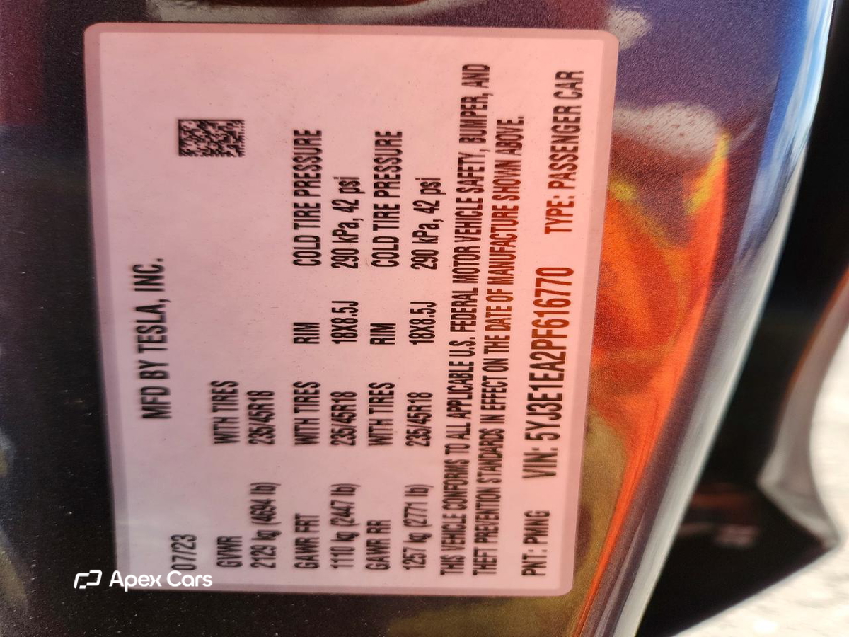 Tesla Model 3 2023