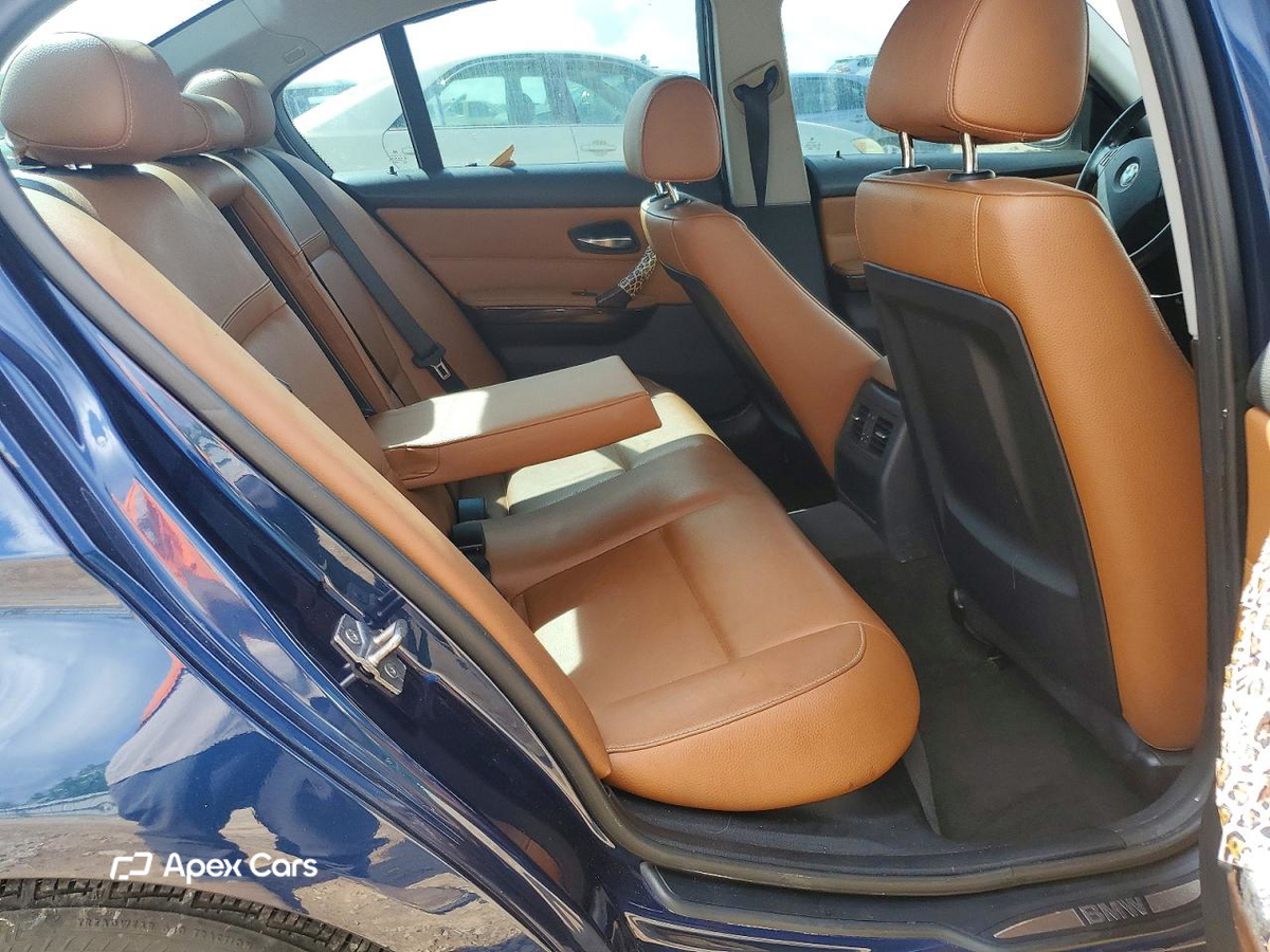 BMW Series 3 2011