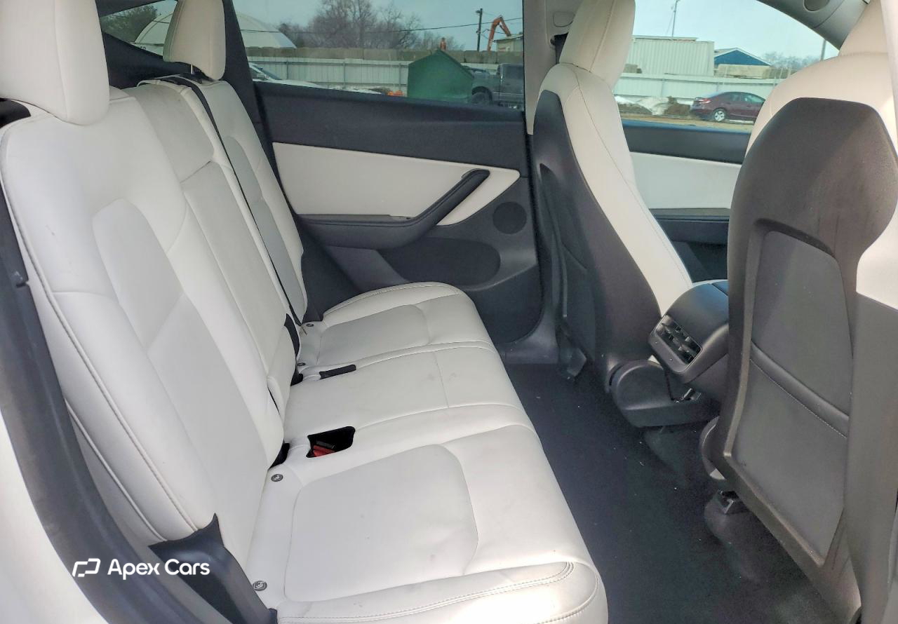Tesla Model Y 2020