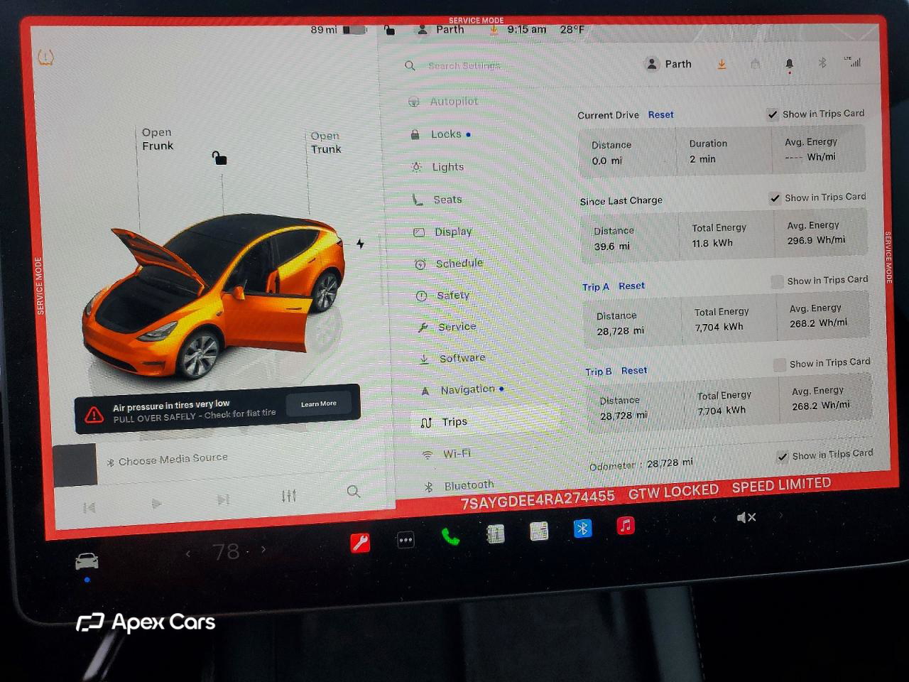 Tesla Model Y 2024