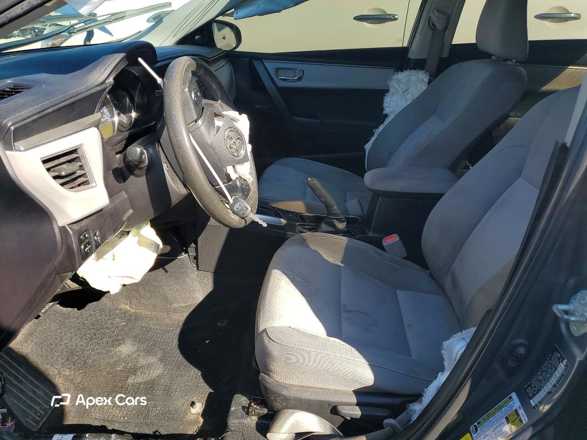 Toyota Corolla 2015