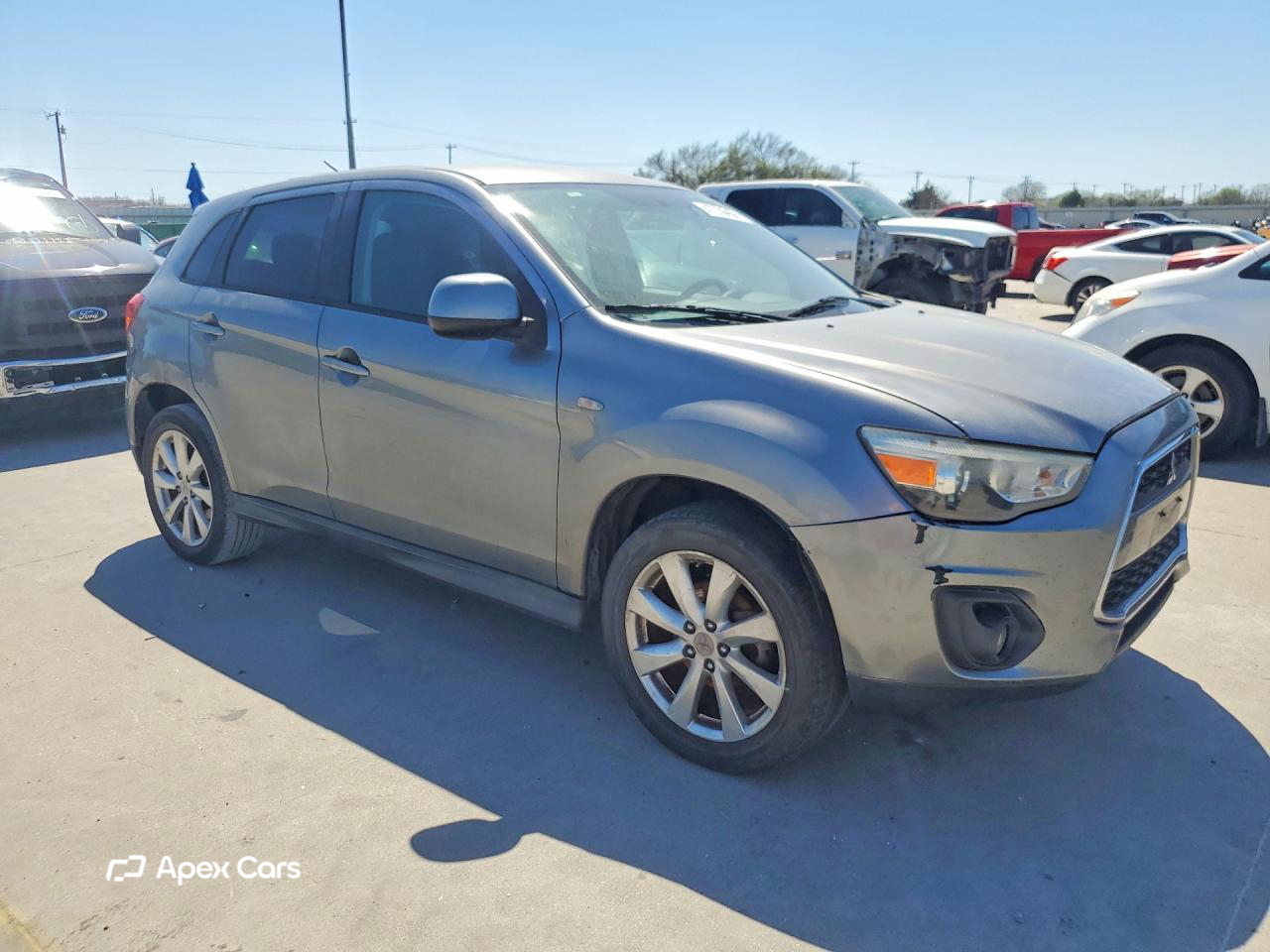 Mitsubishi Outlander 2015