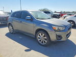 Mitsubishi Outlander 2015