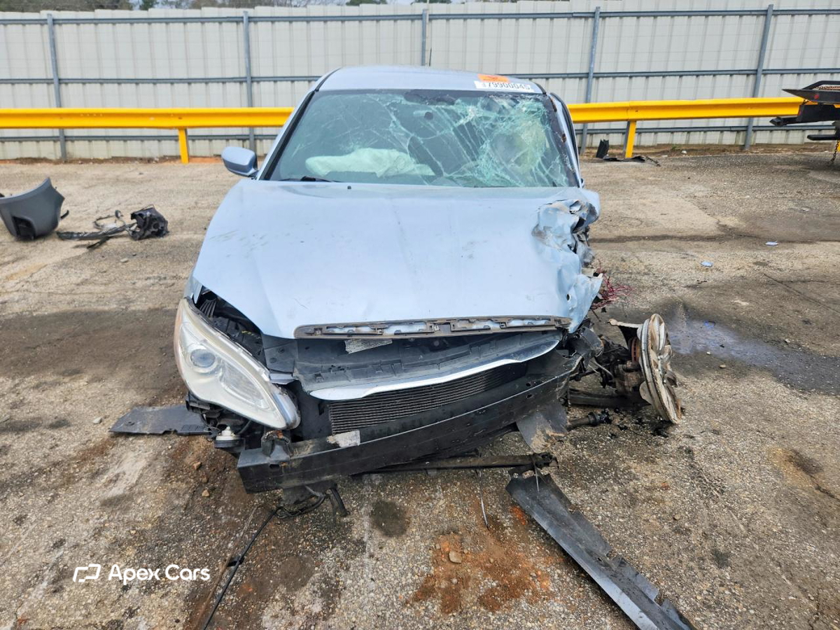 Chrysler 200 2013