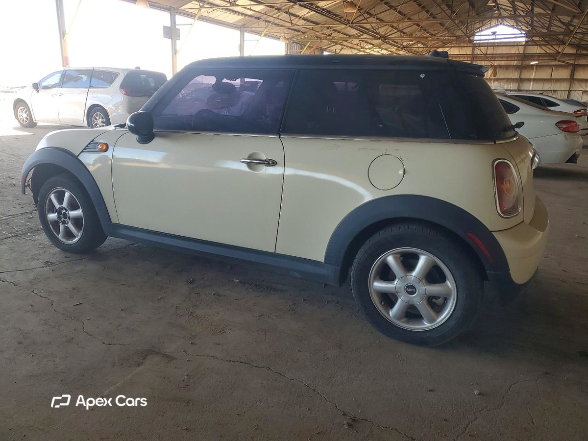 MINI Cooper 2010