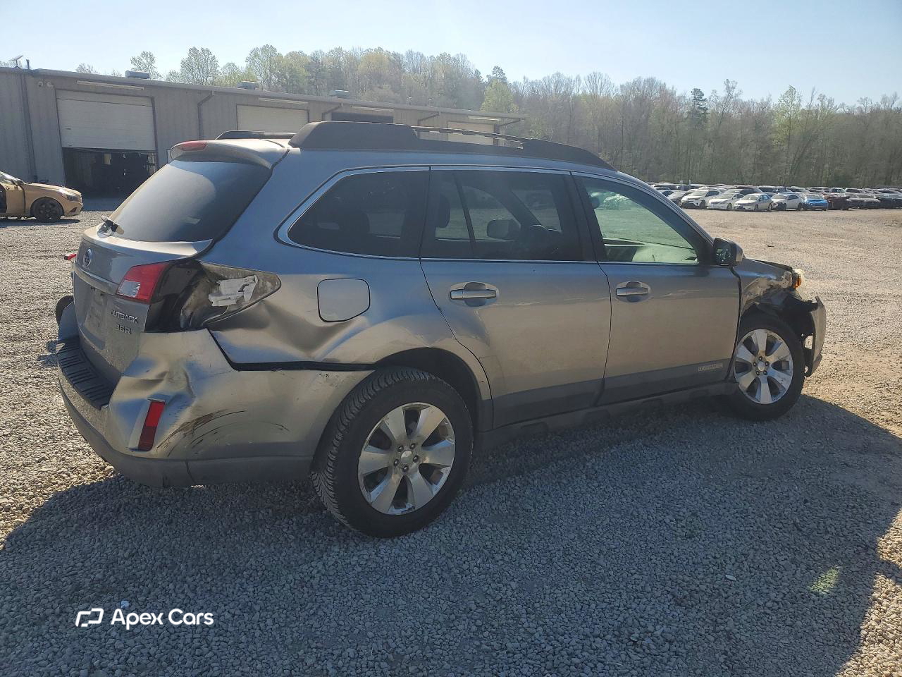 Subaru Outback 2011