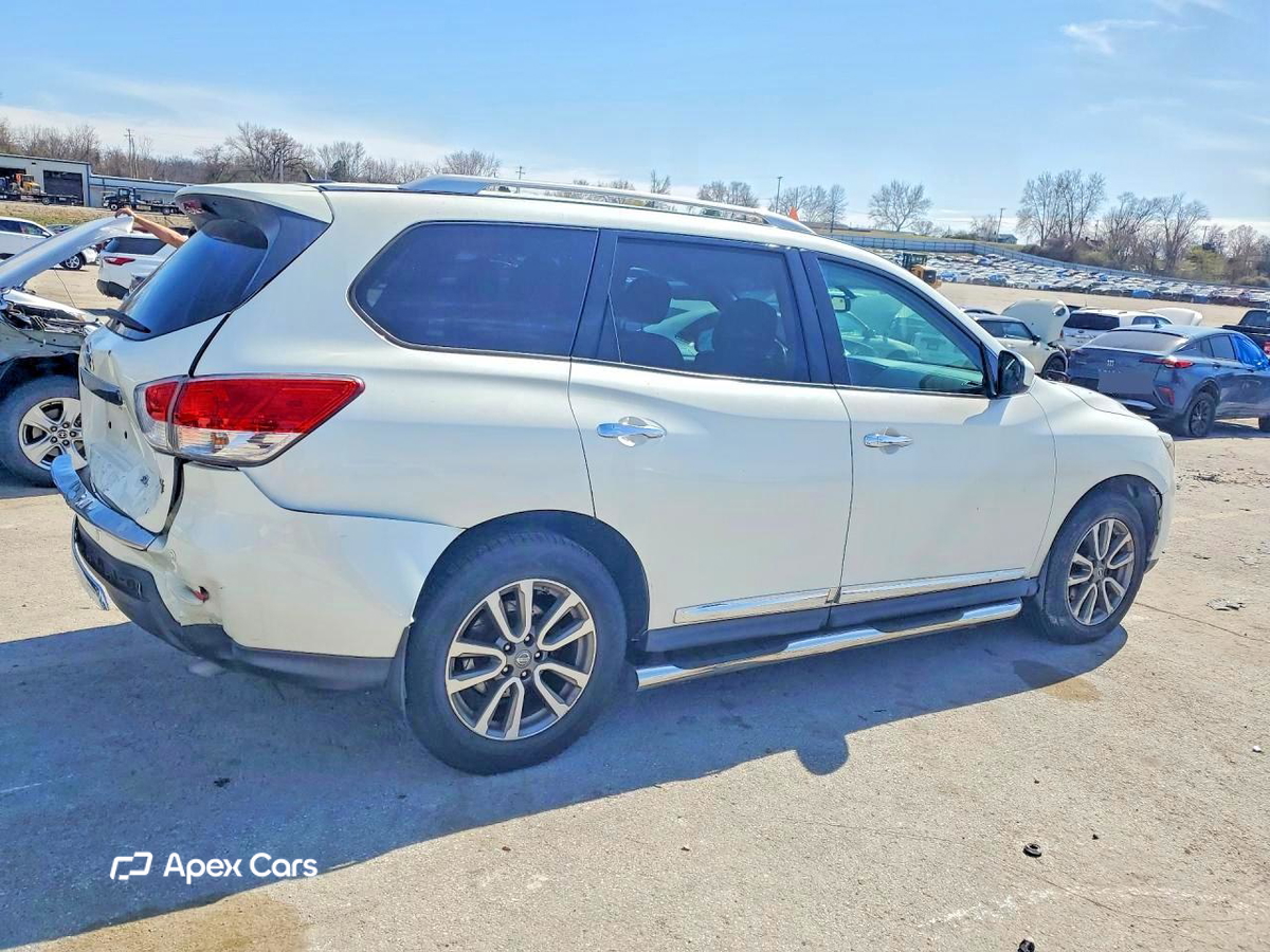 Nissan Pathfinder 2015
