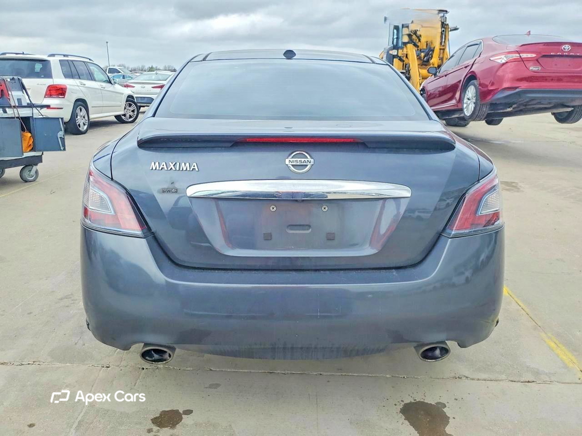 Nissan Maxima 2013