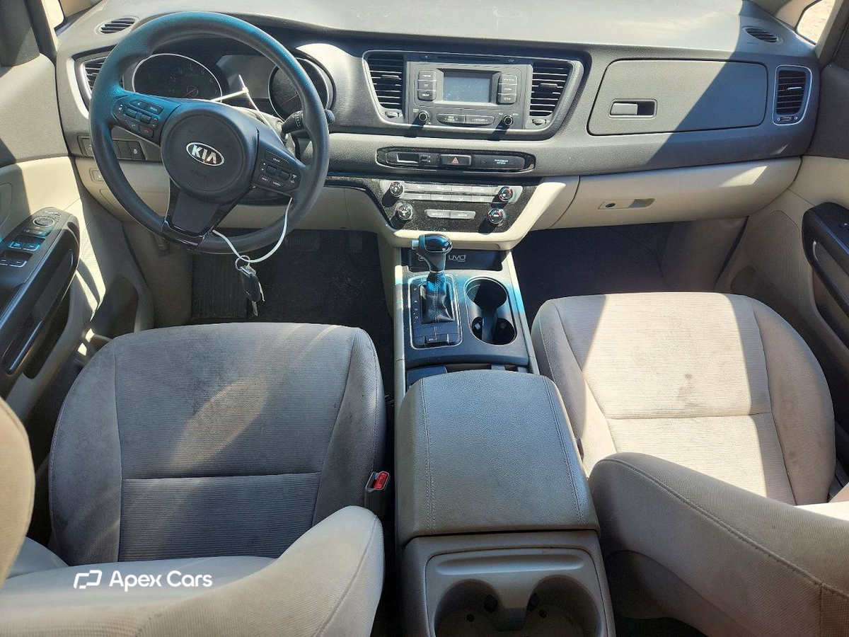 Kia Sedona 2015