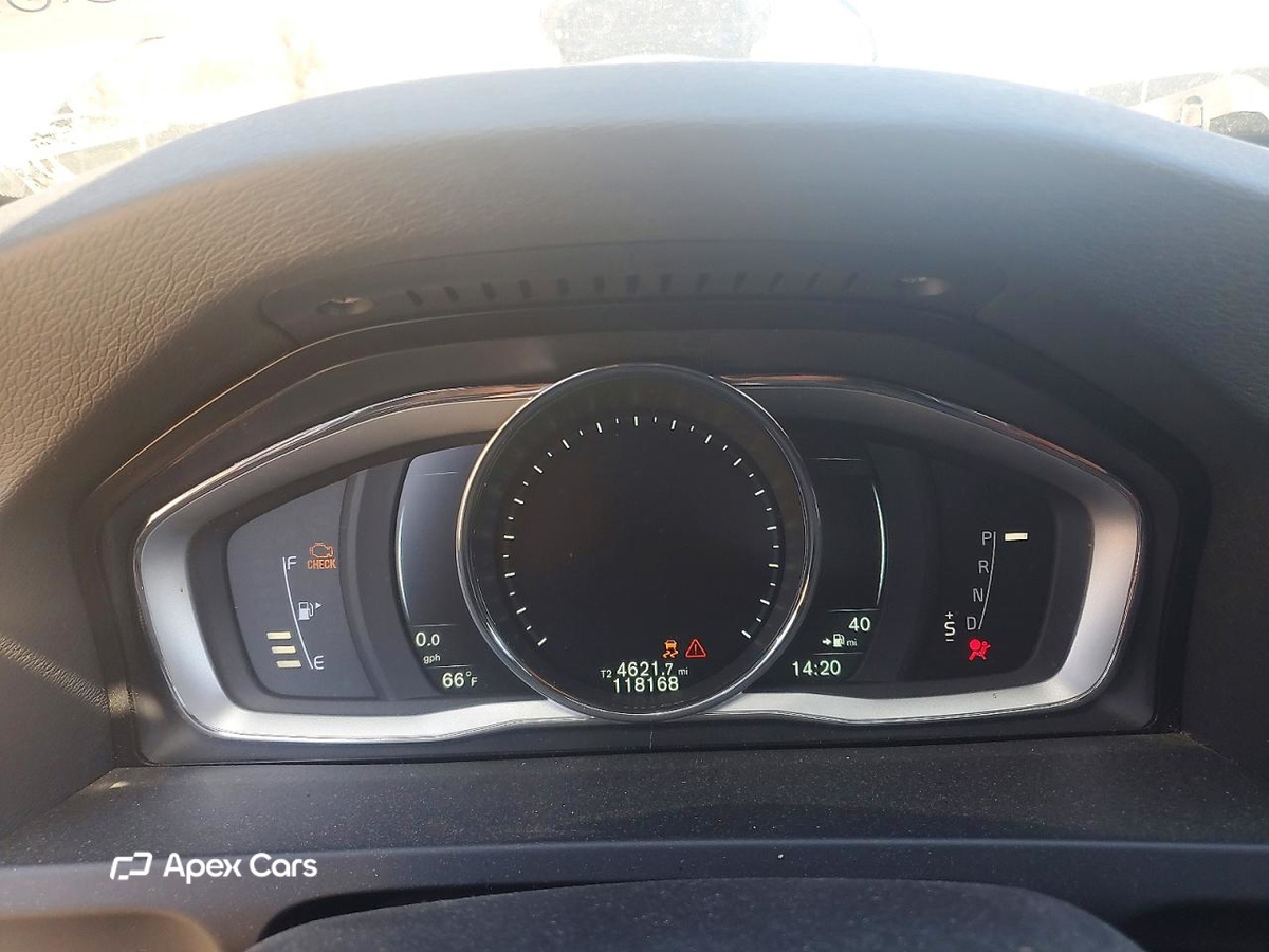 Volvo V60 2015