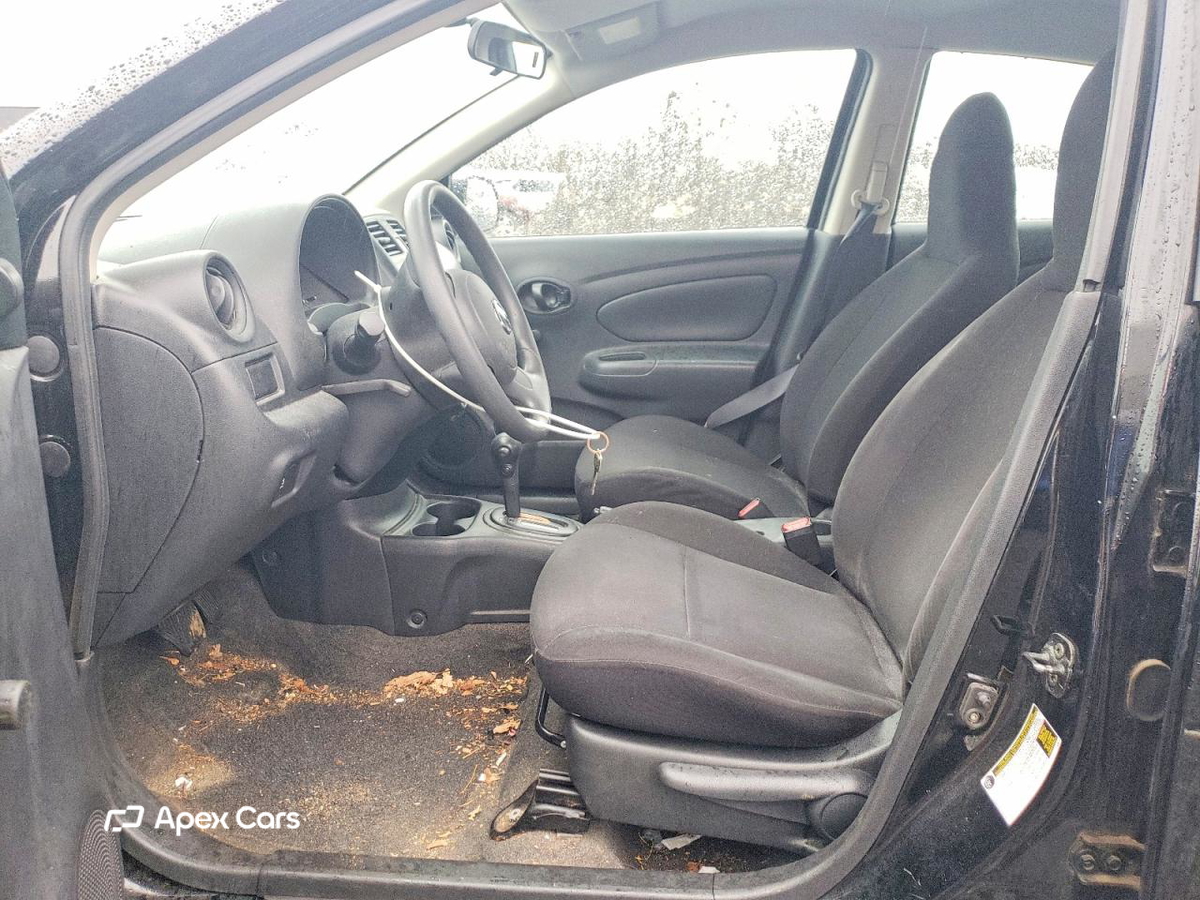 Nissan Versa 2012