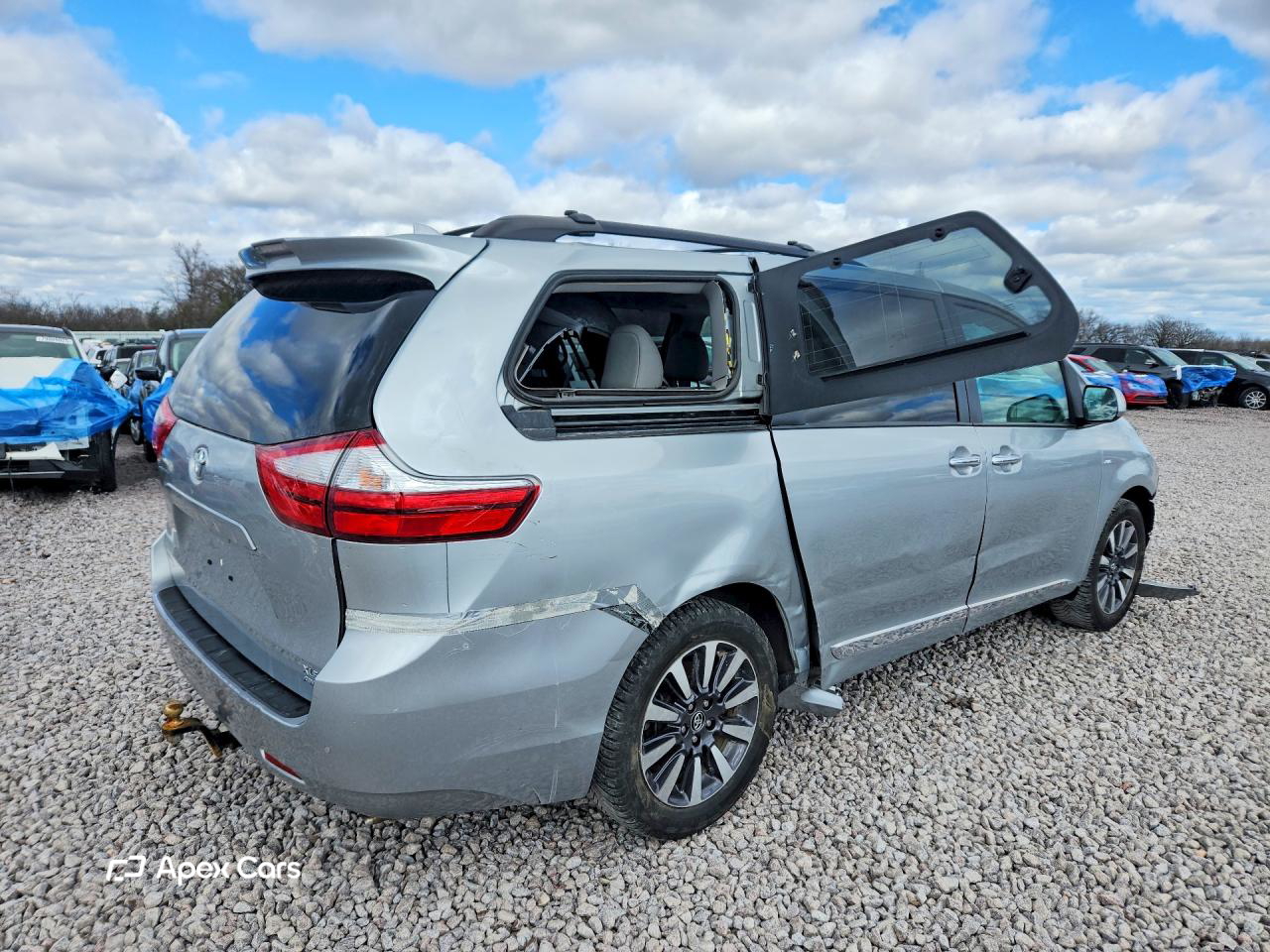 Toyota Sienna 2019