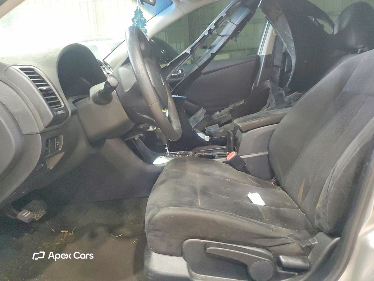 Nissan Altima 2010