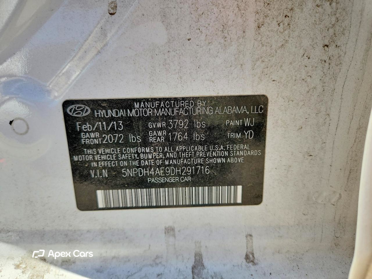 Hyundai Elantra 2013