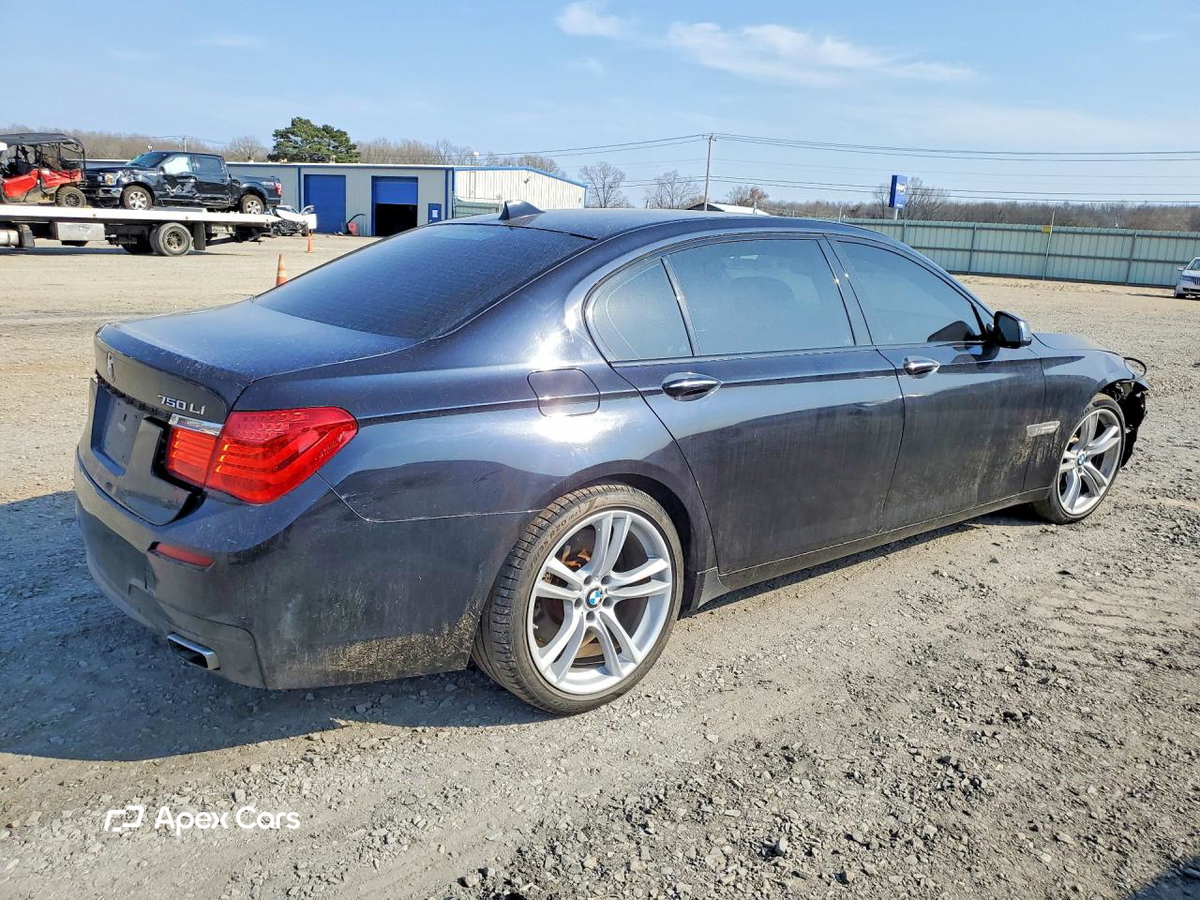 BMW Series 7 2011