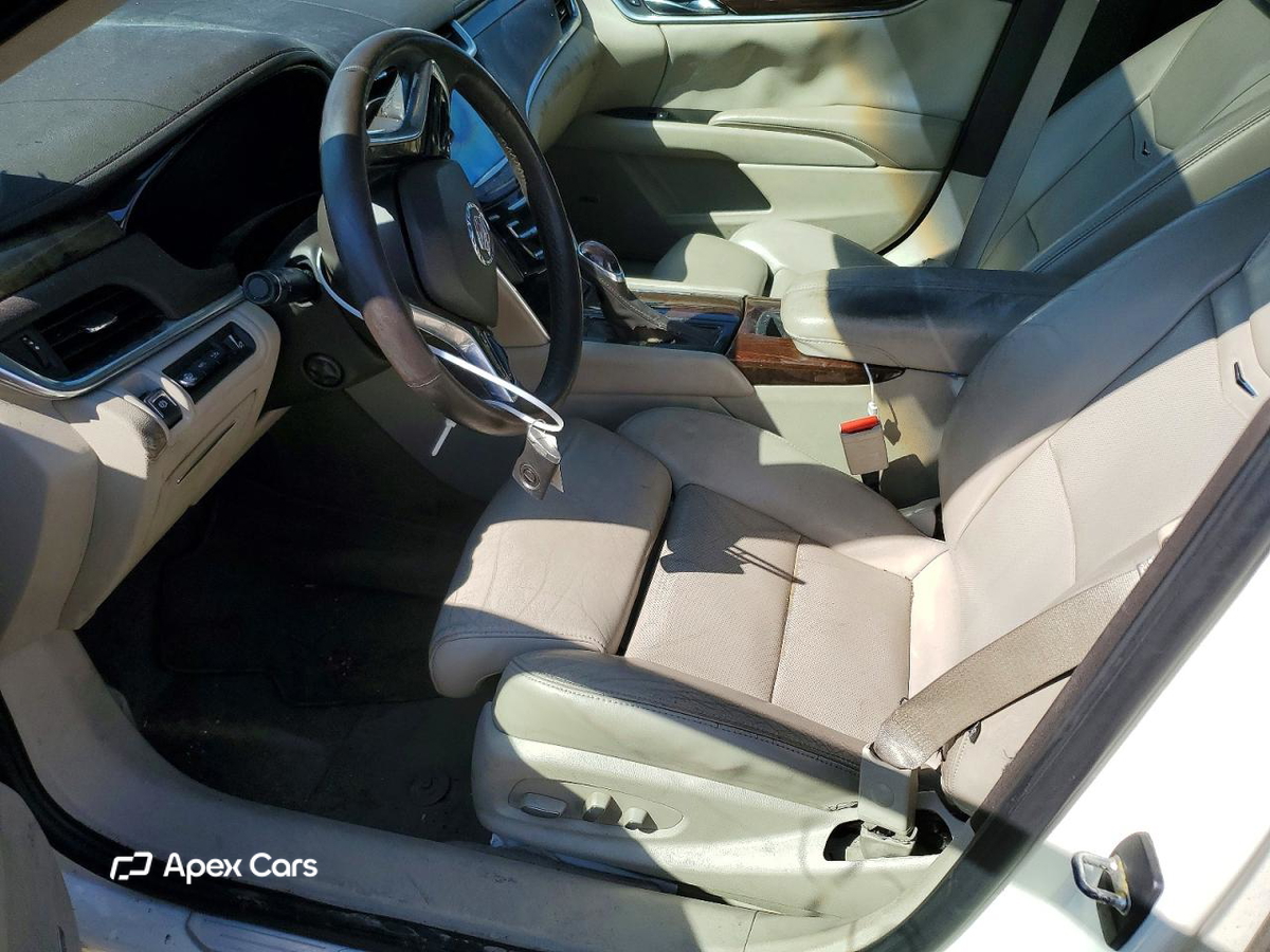 Cadillac XTS 2013