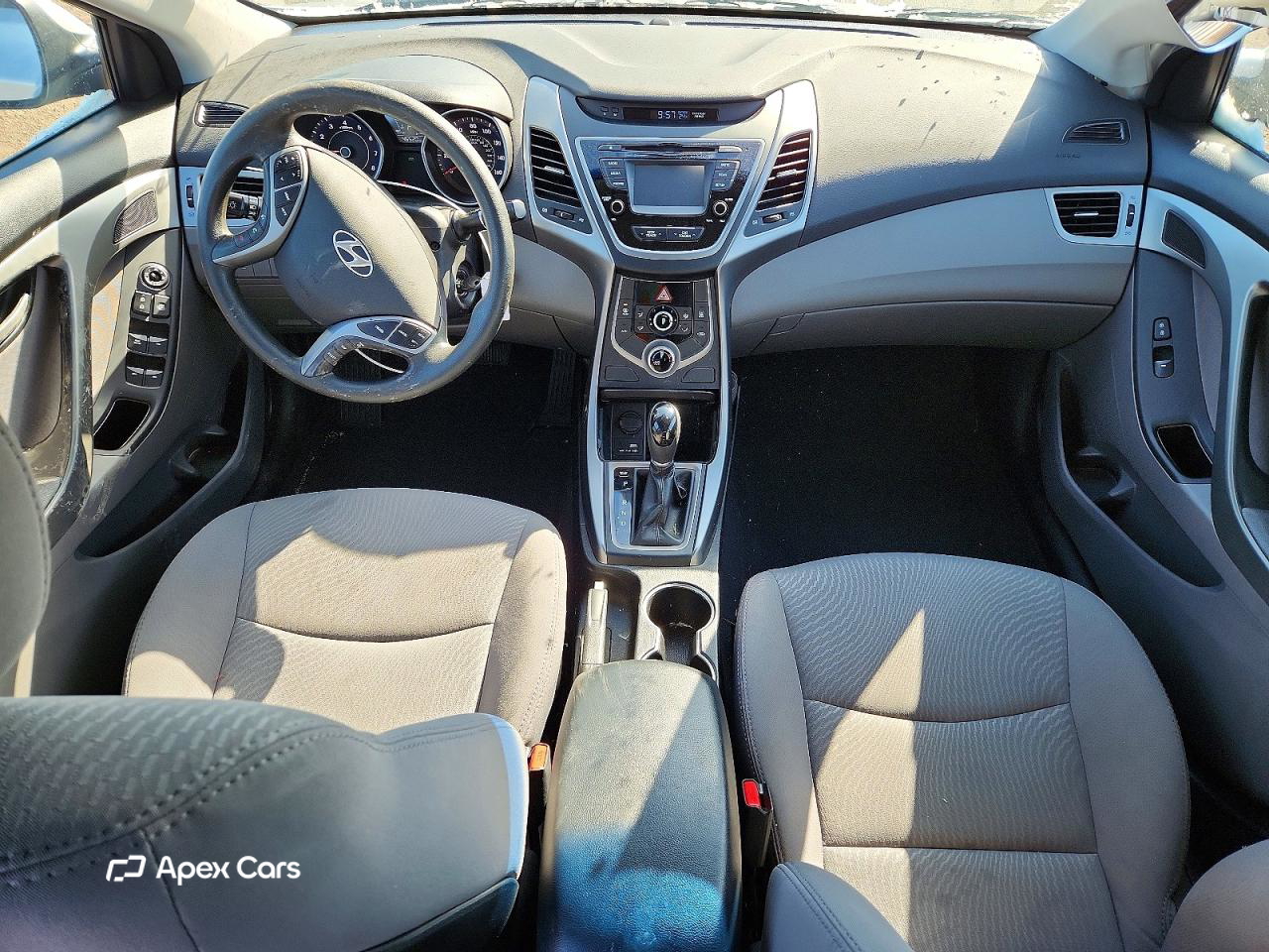 Hyundai Elantra 2015