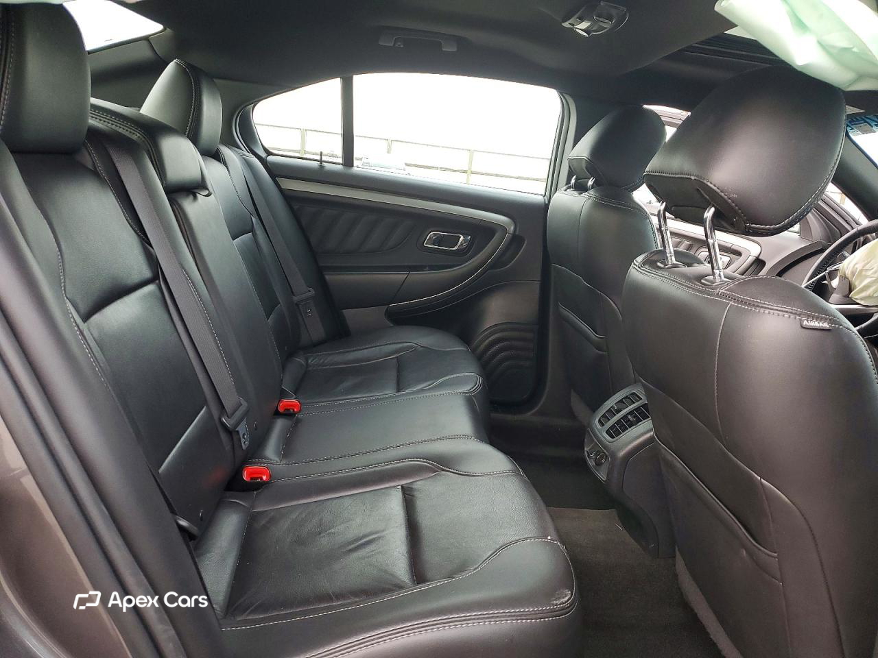 Ford Taurus 2013