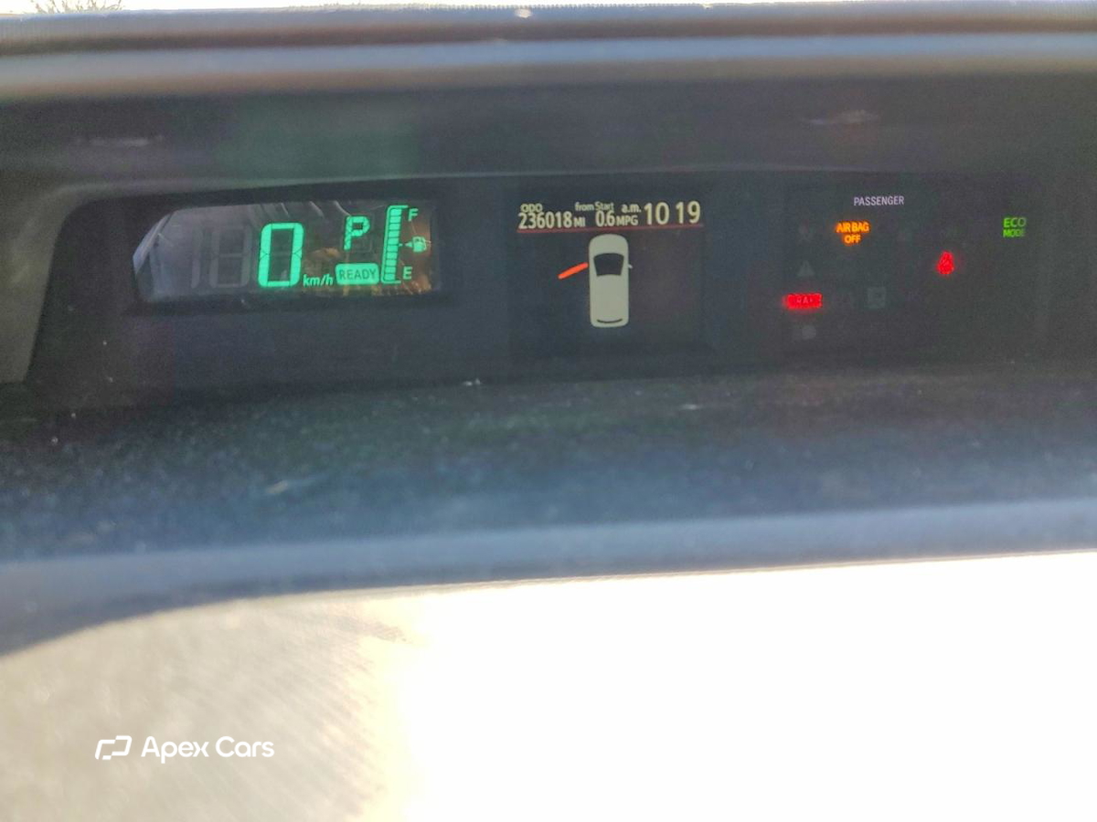 Toyota Prius 2012