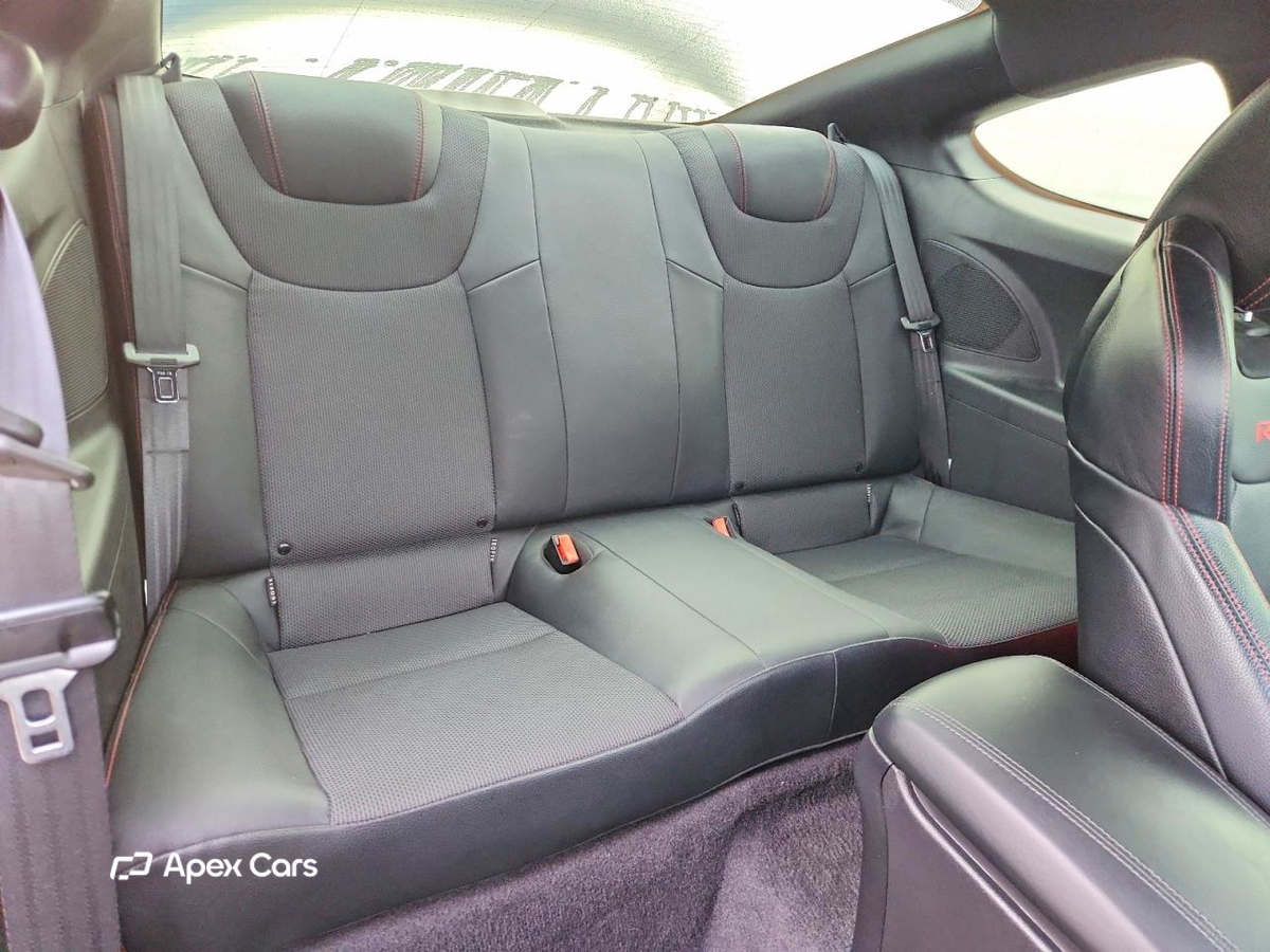 Hyundai Genesis 2016
