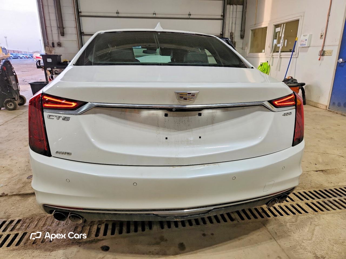 Cadillac CT6 2020