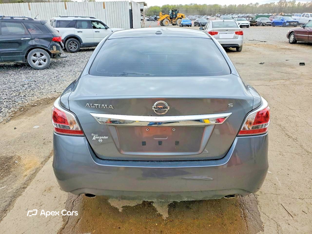 Nissan Altima 2015