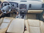Toyota Sequoia 2010