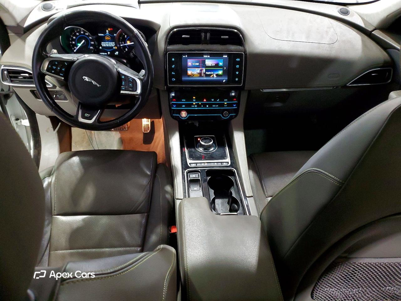 Jaguar F-Pace 2018