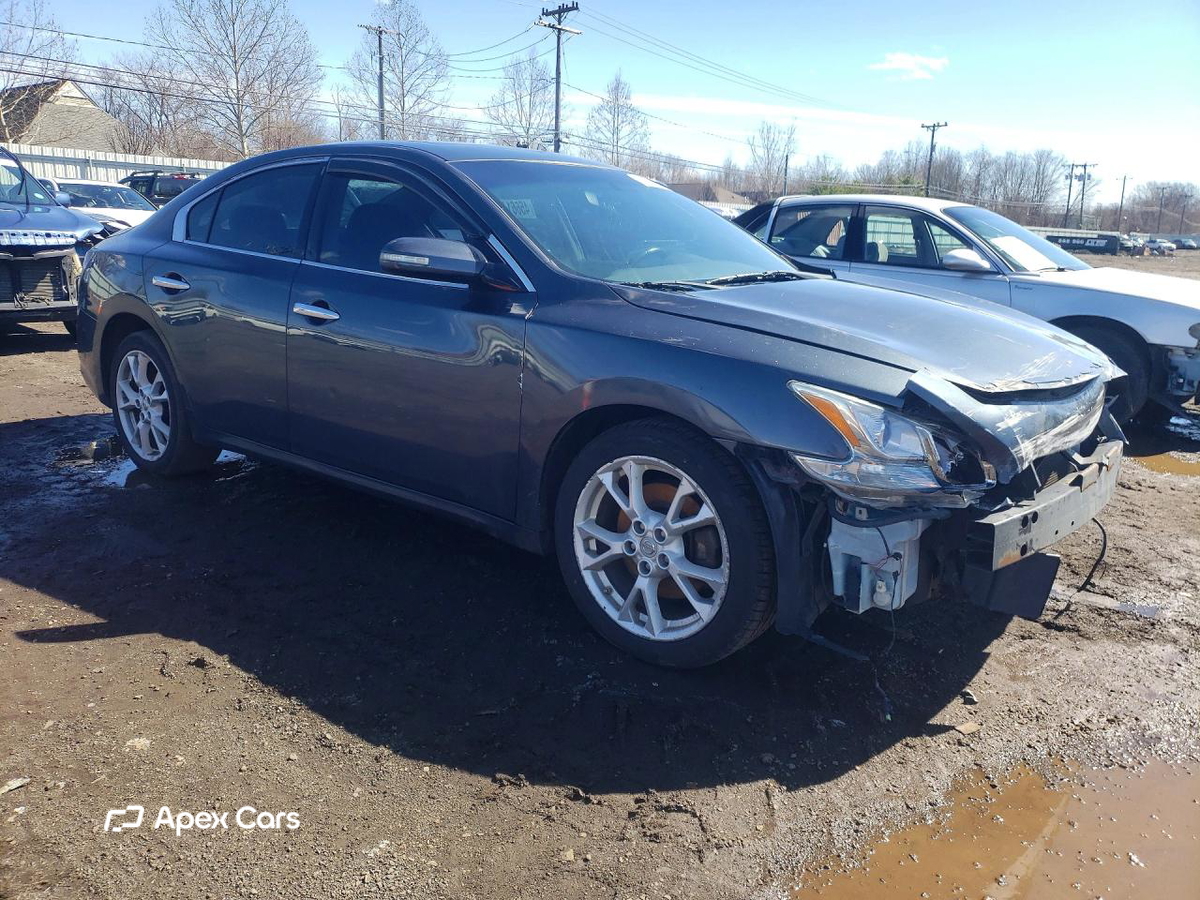 Nissan Maxima 2013