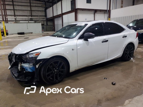 Lexus IS 2015 - Image 1 of 14
