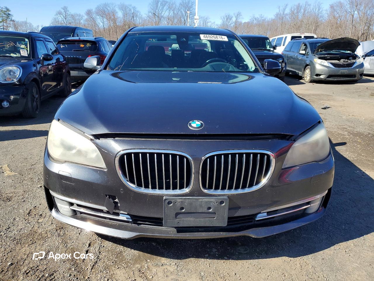 BMW Series 7 2014