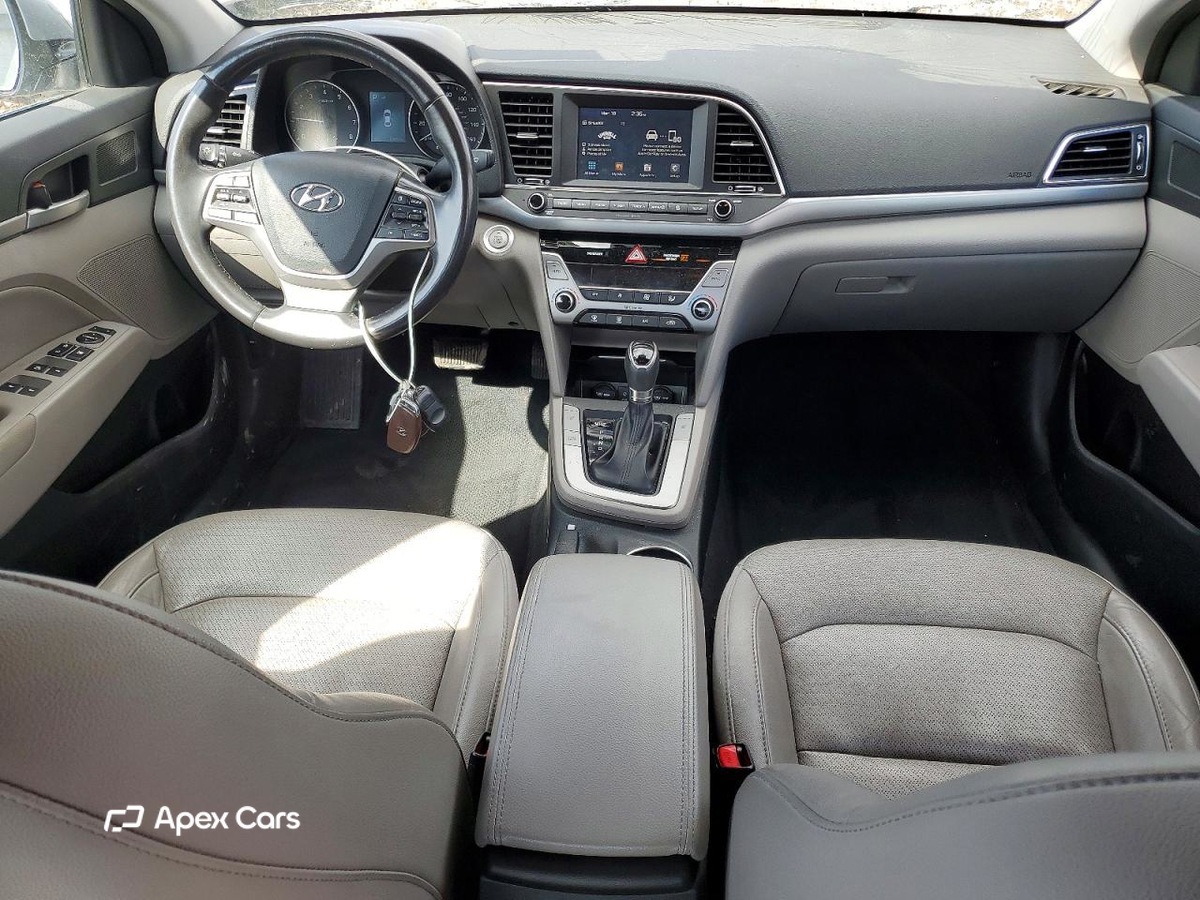 Hyundai Elantra 2017