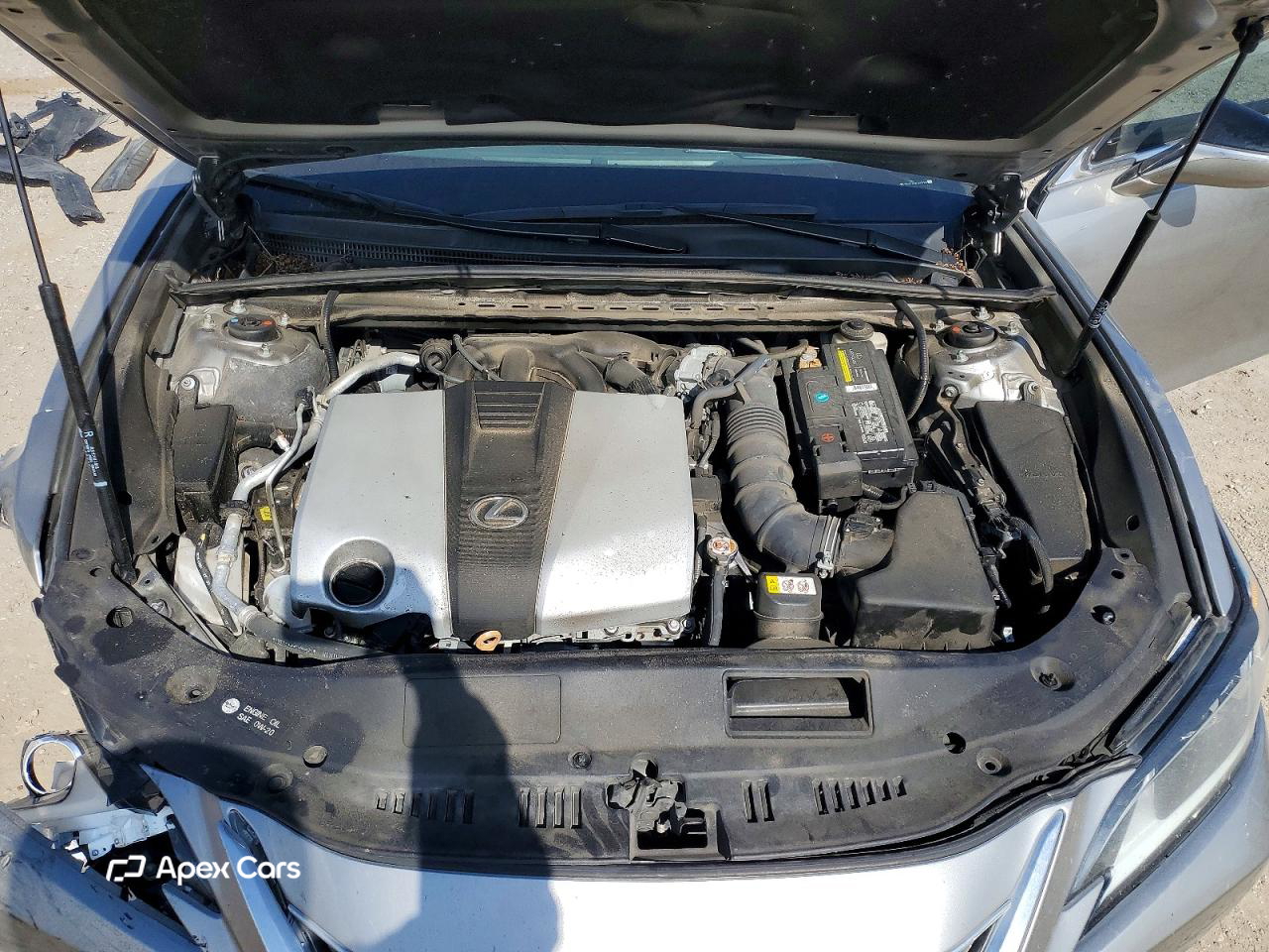 Lexus ES 2020