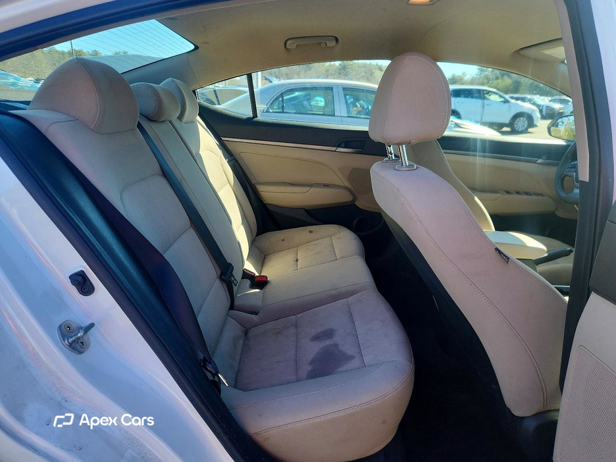 Hyundai Elantra 2018