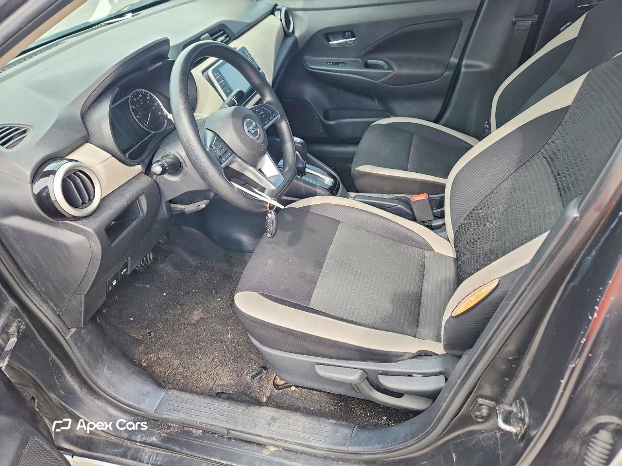 Nissan Versa 2021
