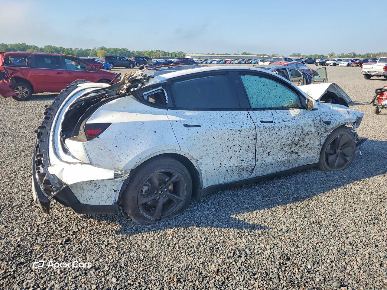 Tesla Model Y 2026