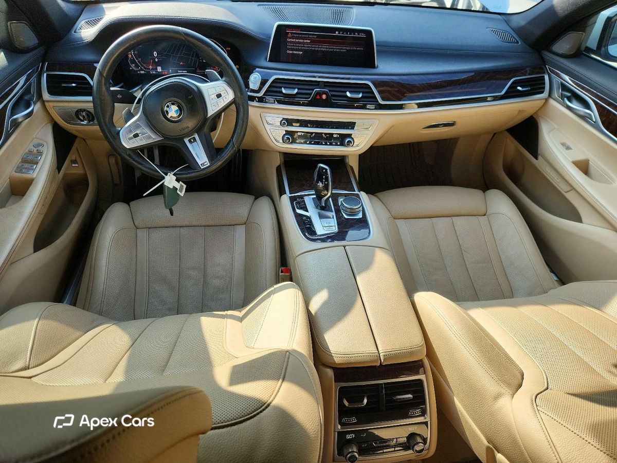 BMW Series 7 2020