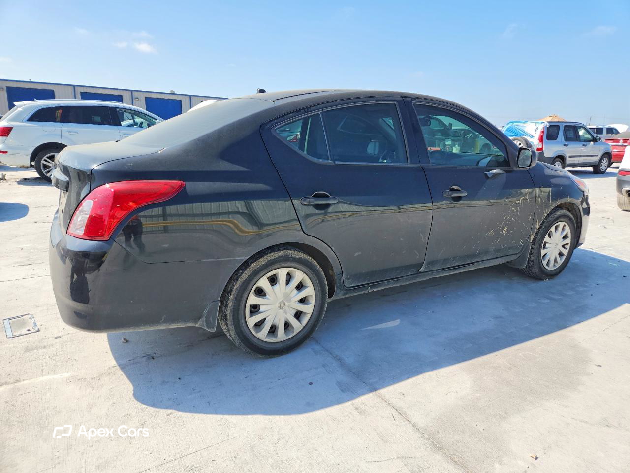 Nissan Versa 2015