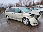 Toyota Sienna 2015