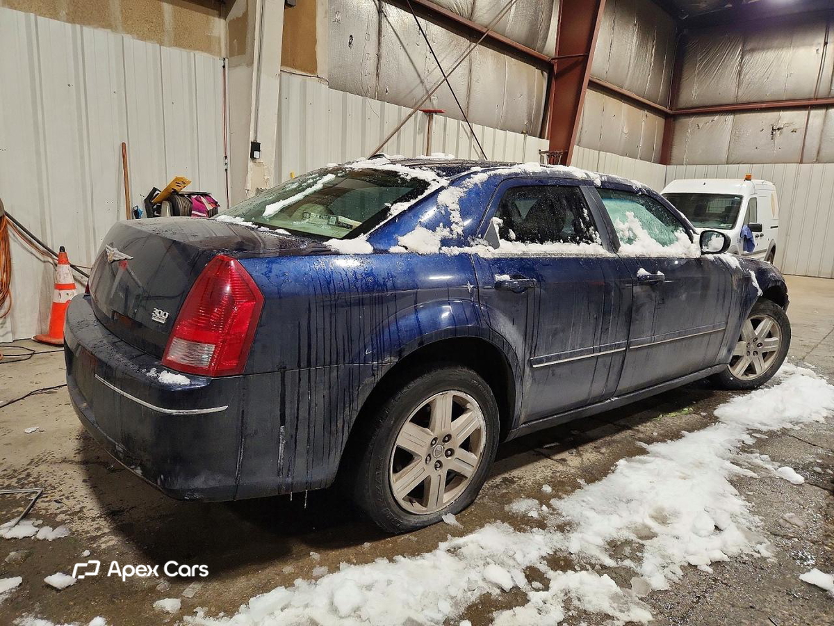 Chrysler 300 2005