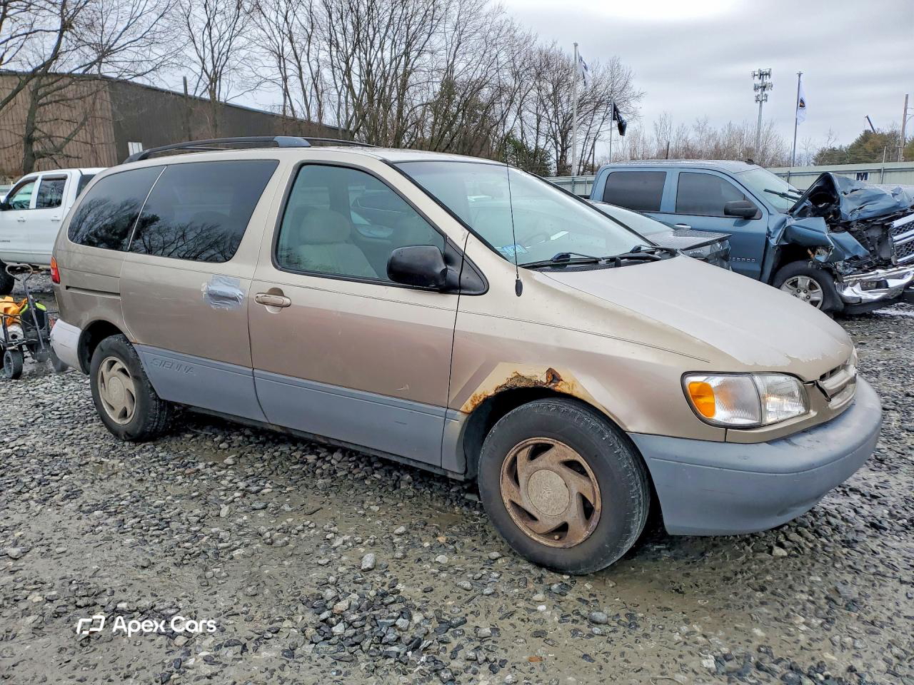 Toyota Sienna 2000