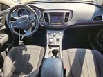 Chrysler 200 2016