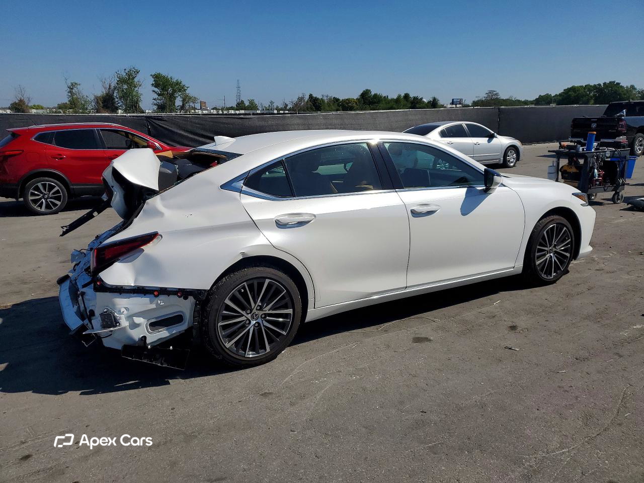 Lexus ES 2022
