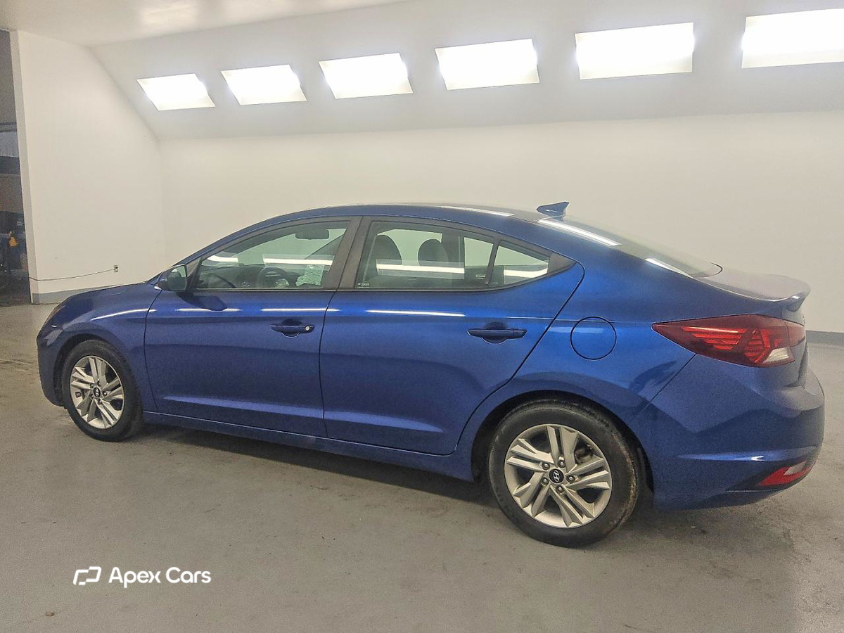 Hyundai Elantra 2020