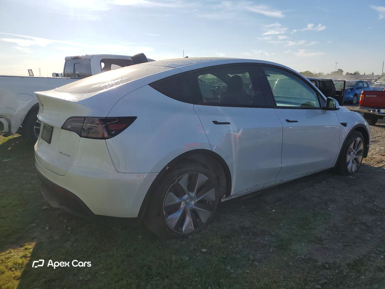 Tesla Model Y 2023