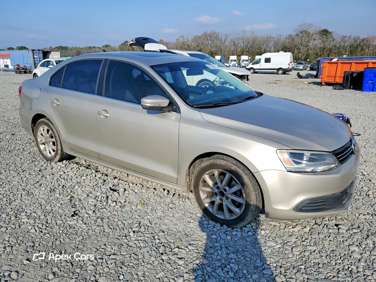 Volkswagen Jetta 2013